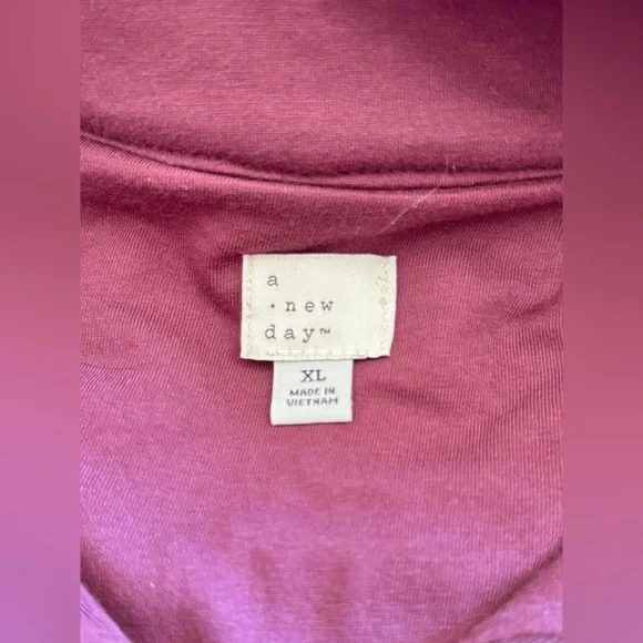 A New Day XL Half-Zip Pullover Sweatshirt Purple Long Sleeve Cozy Casual Top - Picture 4 of 4